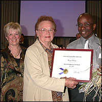 Lyn Efken, Elinor L. Hickey, Wayne Wilson