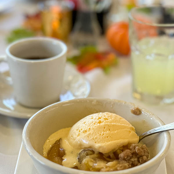 Apple cobbler